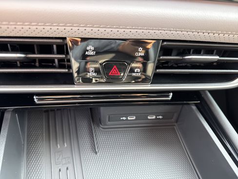 New 2026 Volkswagen Atlas Peak Edition image 20