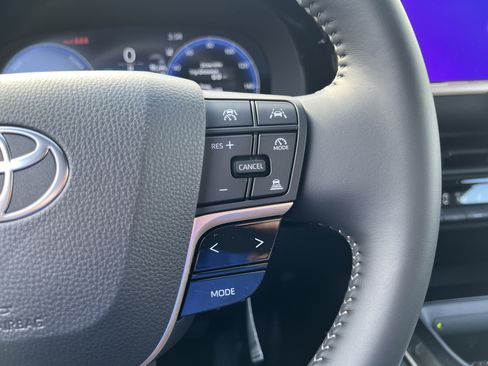 New 2026 Toyota Crown Signia image 20