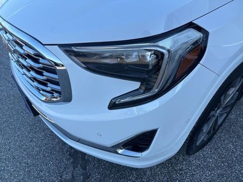 Certified 2020 GMC Terrain Denali w/ Denali Premium Package AWD/4WD image 12