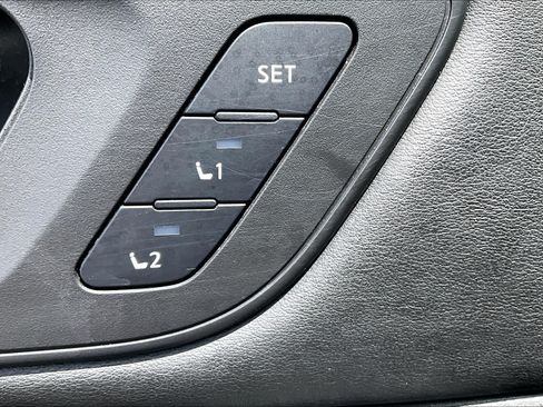 Certified 2022 Nissan Rogue SL FWD image 34