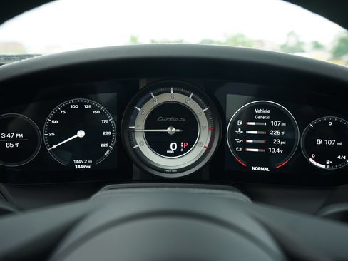 Used 2025 Porsche 911 Turbo S AWD/4WD image 28