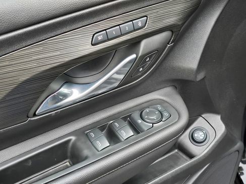 Certified 2022 GMC Terrain SLT w/ LPO, Floor Liner Package image 12