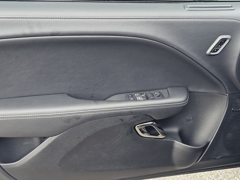 Used 2023 Dodge Challenger SRT Hellcat image 13