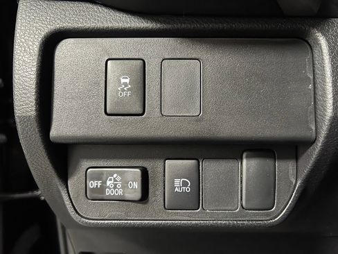 Used 2023 Toyota Tacoma SR5 w/ Technology Package AWD/4WD image 39