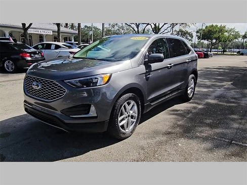 Used 2024 Ford Edge SEL image 22