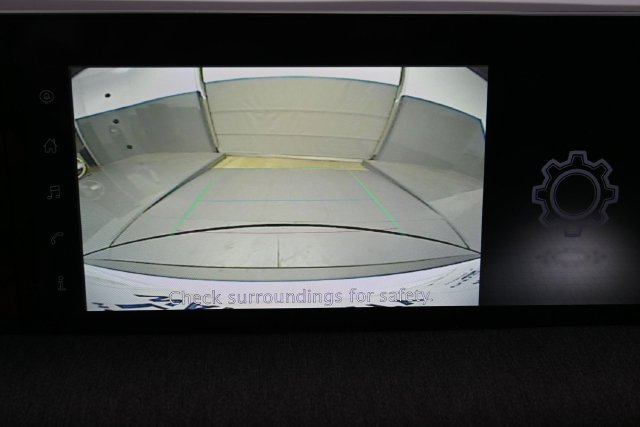 Used 2025 Nissan Kicks SV w/ SV Premium Package FWD image 21