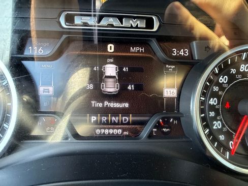 Used 2021 RAM 1500 Laramie w/ Laramie Southwest Edition RWD image 28