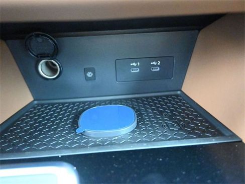 New 2026 Nissan Pathfinder Platinum image 4