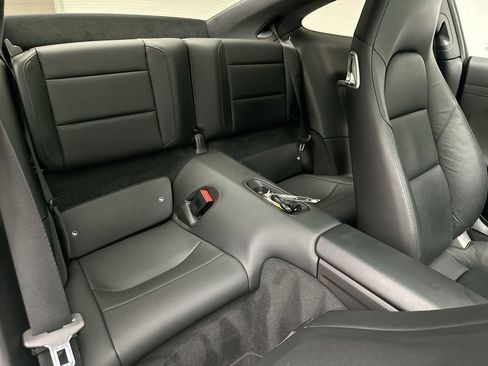 Used 2016 Porsche 911 Carrera RWD image 19