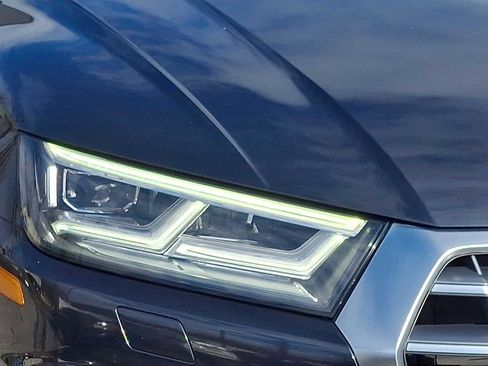 Used 2020 Audi Q5 2.0T Premium Plus w/ Premium Plus Package image 28