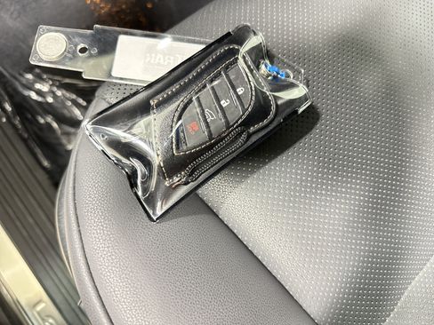 Used 2023 Lexus GX 460 Premium AWD/4WD image 37