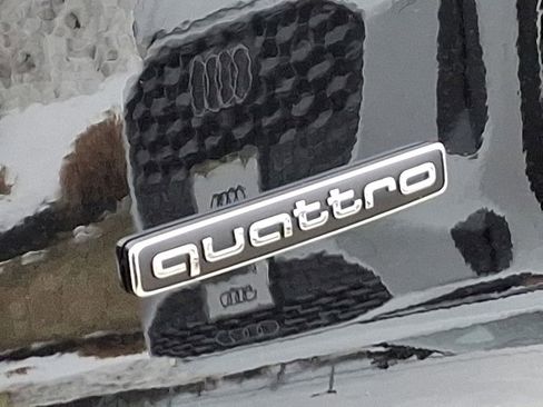 New 2025 Audi Q5 Premium Plus image 12