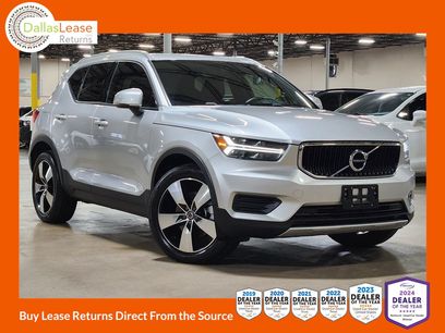 Used 2019 Volvo XC40 T5 Momentum