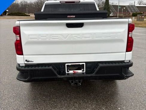 Used 2021 Chevrolet Silverado 1500 W/T w/ WT Value Package image 5