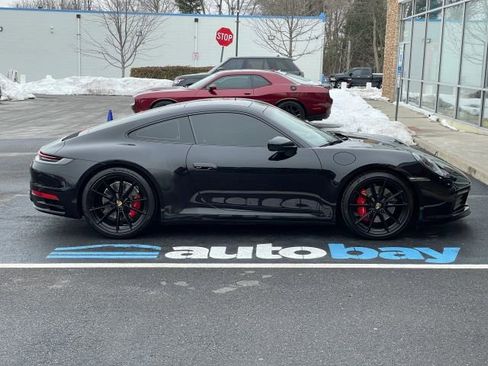 Used 2021 Porsche 911 Carrera S RWD image 15