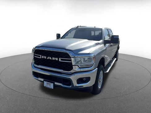 Used 2024 RAM 2500 Big Horn w/ Safety Group image 7