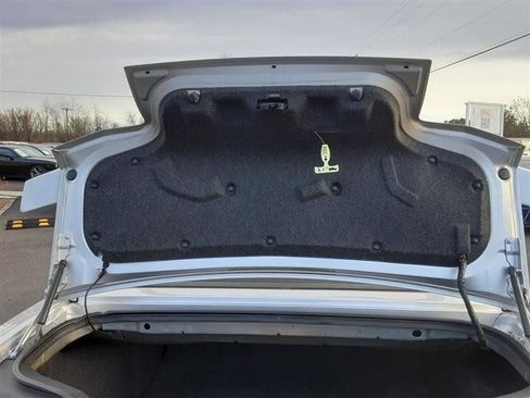 Used 2010 Ford Mustang GT image 11