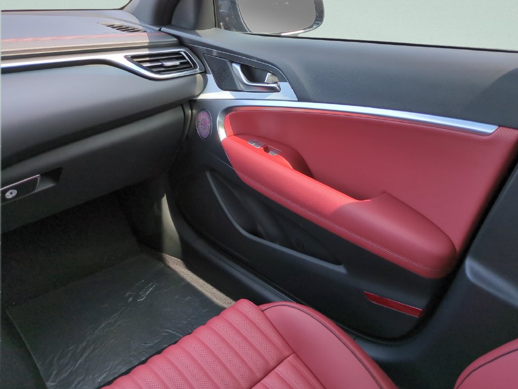 Used 2026 Genesis G70 3.3T Sport Prestige RWD image 14
