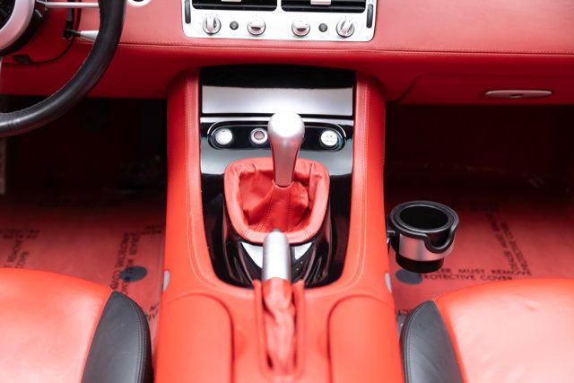 Used 2001 BMW Z8 RWD image 9