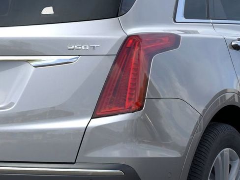 New 2026 Cadillac XT5 Premium Luxury w/ Driver Assist Package AWD/4WD image 11
