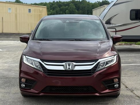 Used 2018 Honda Odyssey EX-L image 2