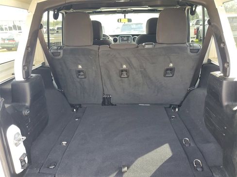 Used 2020 Jeep Wrangler Unlimited Sport image 10