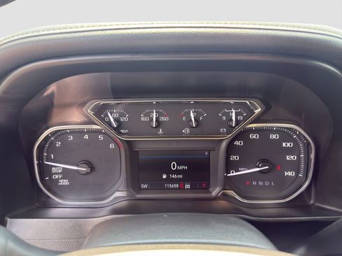 Used 2021 GMC Sierra 1500 SLT w/ SLT Premium Package AWD/4WD image 11