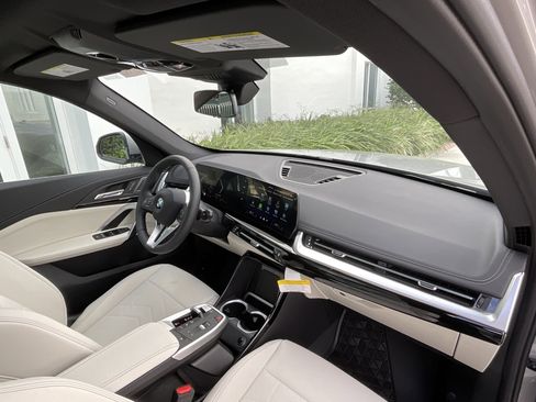 New 2026 BMW X1 xDrive28i w/ Convenience Package image 20