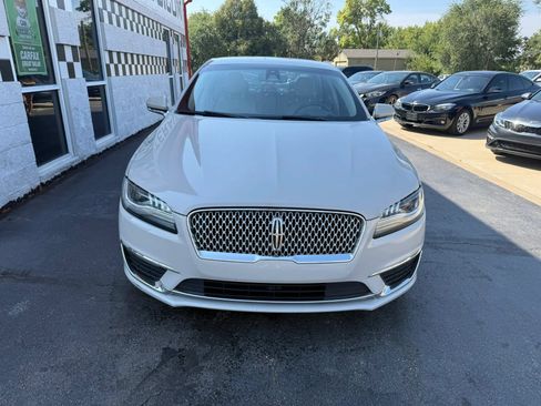 Used 2020 Lincoln MKZ FWD image 4