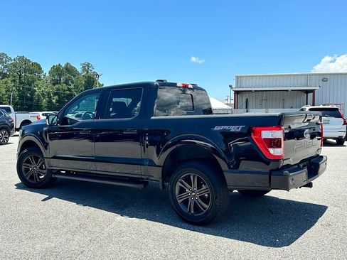 Used 2021 Ford F150 Lariat w/ Equipment Group 502A High AWD/4WD image 4