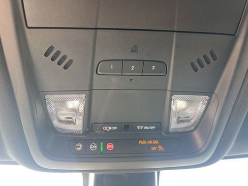 Used 2024 Chevrolet Blazer RS image 38