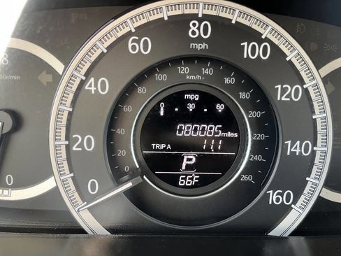 Used 2014 Honda Accord EX-L image 22