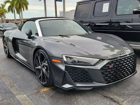 Used 2022 Audi R8 V10 performance RWD image 2