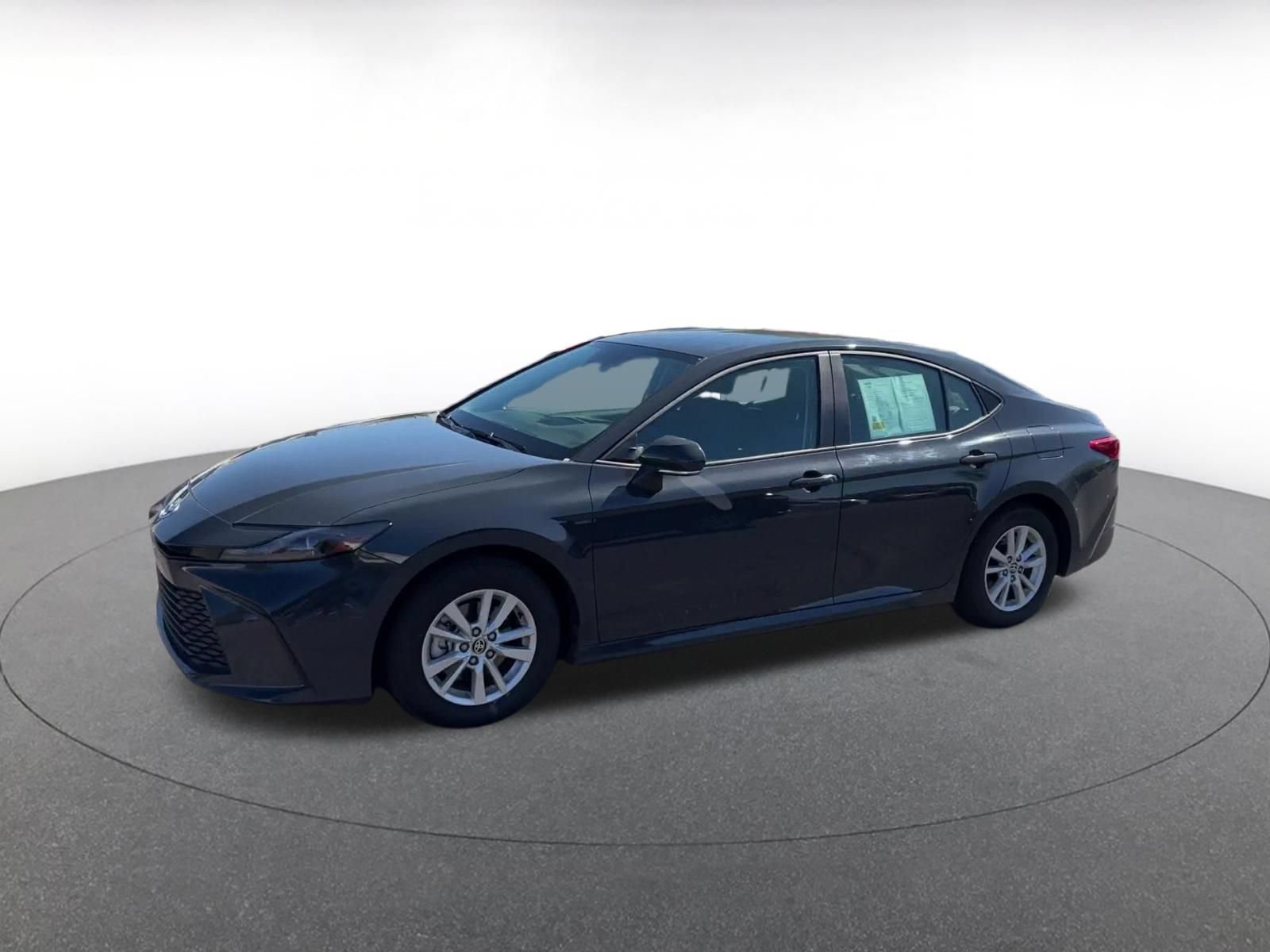 Used 2026 Toyota Camry LE FWD image 7