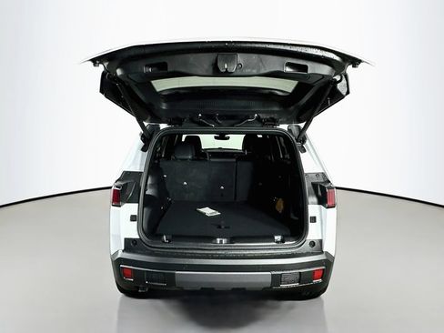 New 2026 Jeep Cherokee Limited AWD/4WD image 16