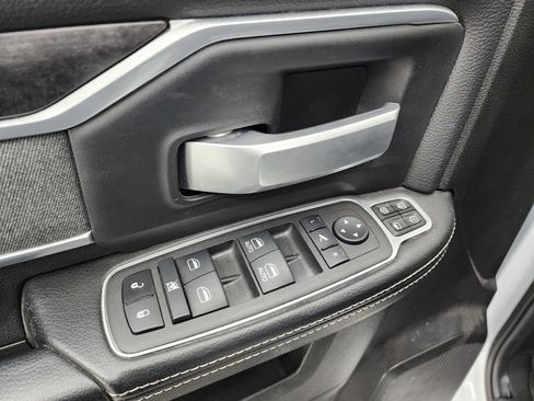 Used 2023 RAM 2500 Big Horn w/ Level 1 Equipment Group image 40