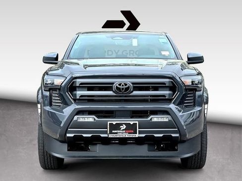 New 2026 Toyota Tacoma SR5 image 3