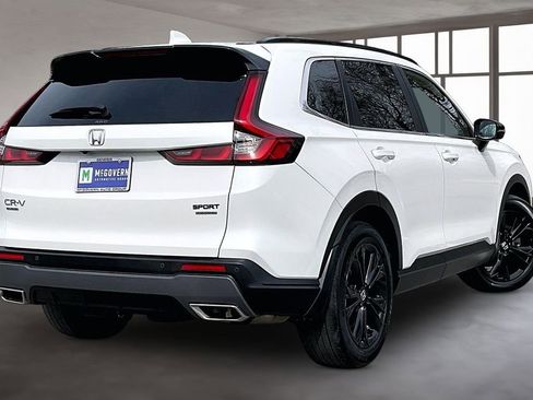 Used 2024 Honda CR-V Sport Touring image 6