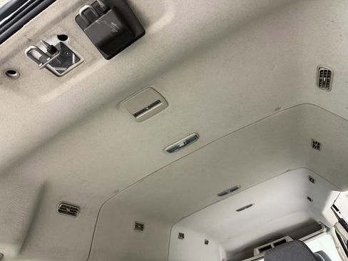 Used 2015 Ford Transit 350 XLT image 60