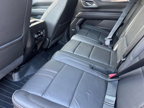 Used 2021 Chevrolet Tahoe RST AWD/4WD image 15