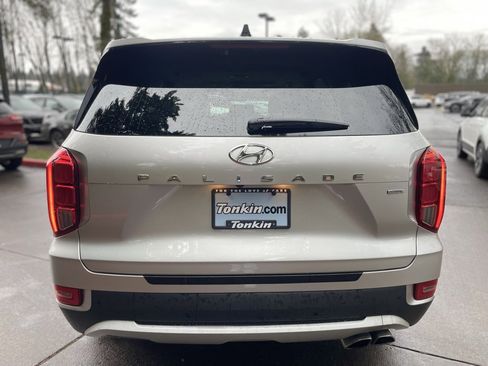 Used 2022 Hyundai Palisade SEL w/ 8P Bench Seat Package image 5