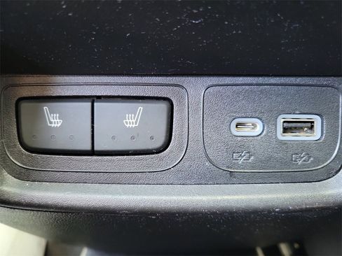 Certified 2023 Cadillac XT4 Premium Luxury w/ Technology Package image 15