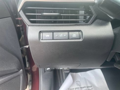 Used 2023 Nissan Altima 2.5 SV FWD image 18