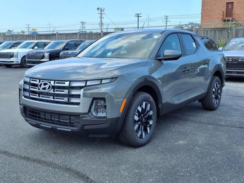 New 2026 Hyundai Santa Cruz SE AWD/4WD image 3