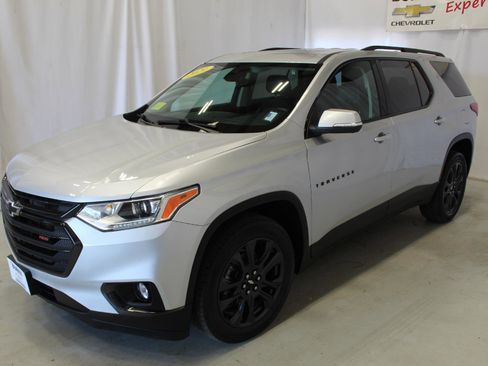 Certified 2021 Chevrolet Traverse RS AWD/4WD image 1