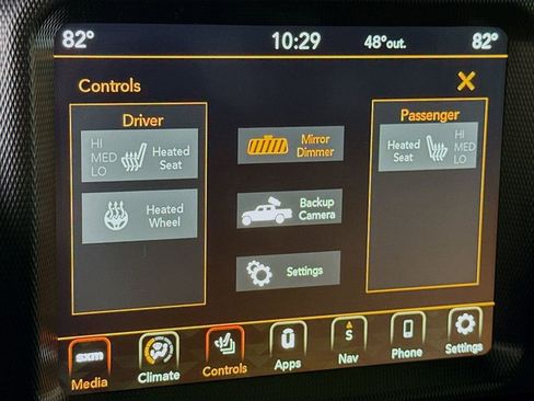 Used 2022 Jeep Gladiator Sport image 11