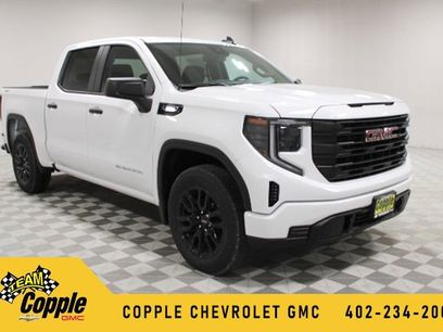 New 2026 GMC Sierra 1500 Pro w/ Graphite Edition