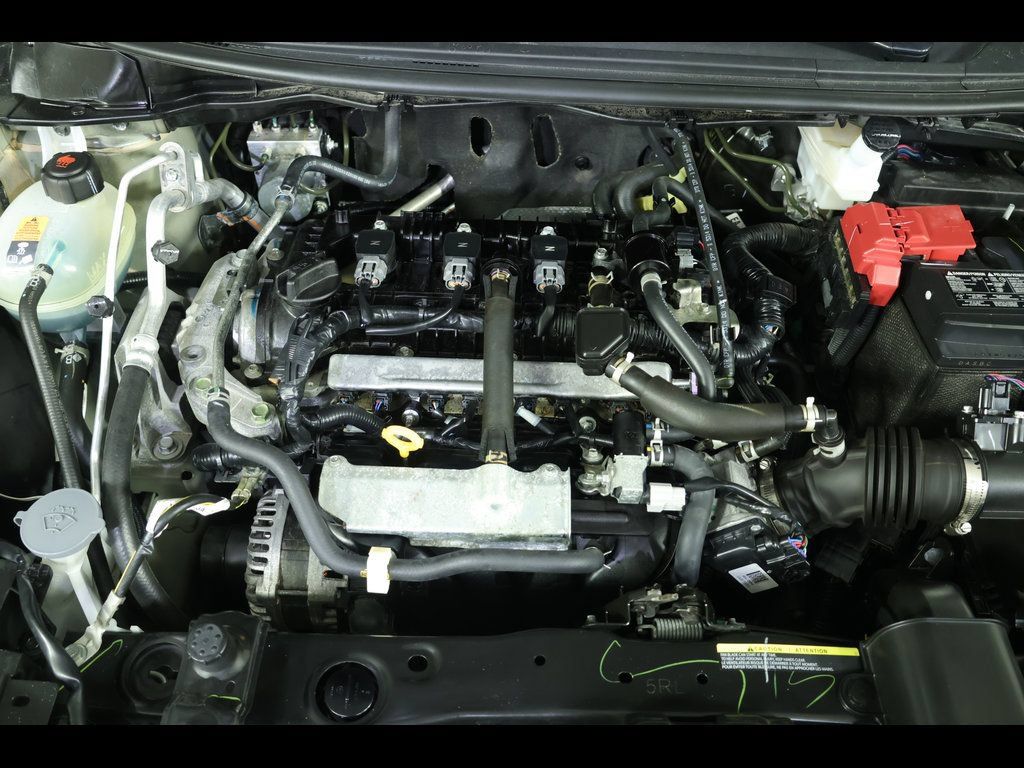 Used 2025 Nissan Versa SV FWD image 19