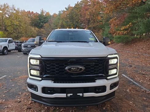 New 2026 Ford F350 XLT w/ XLT Premium Package AWD/4WD image 3