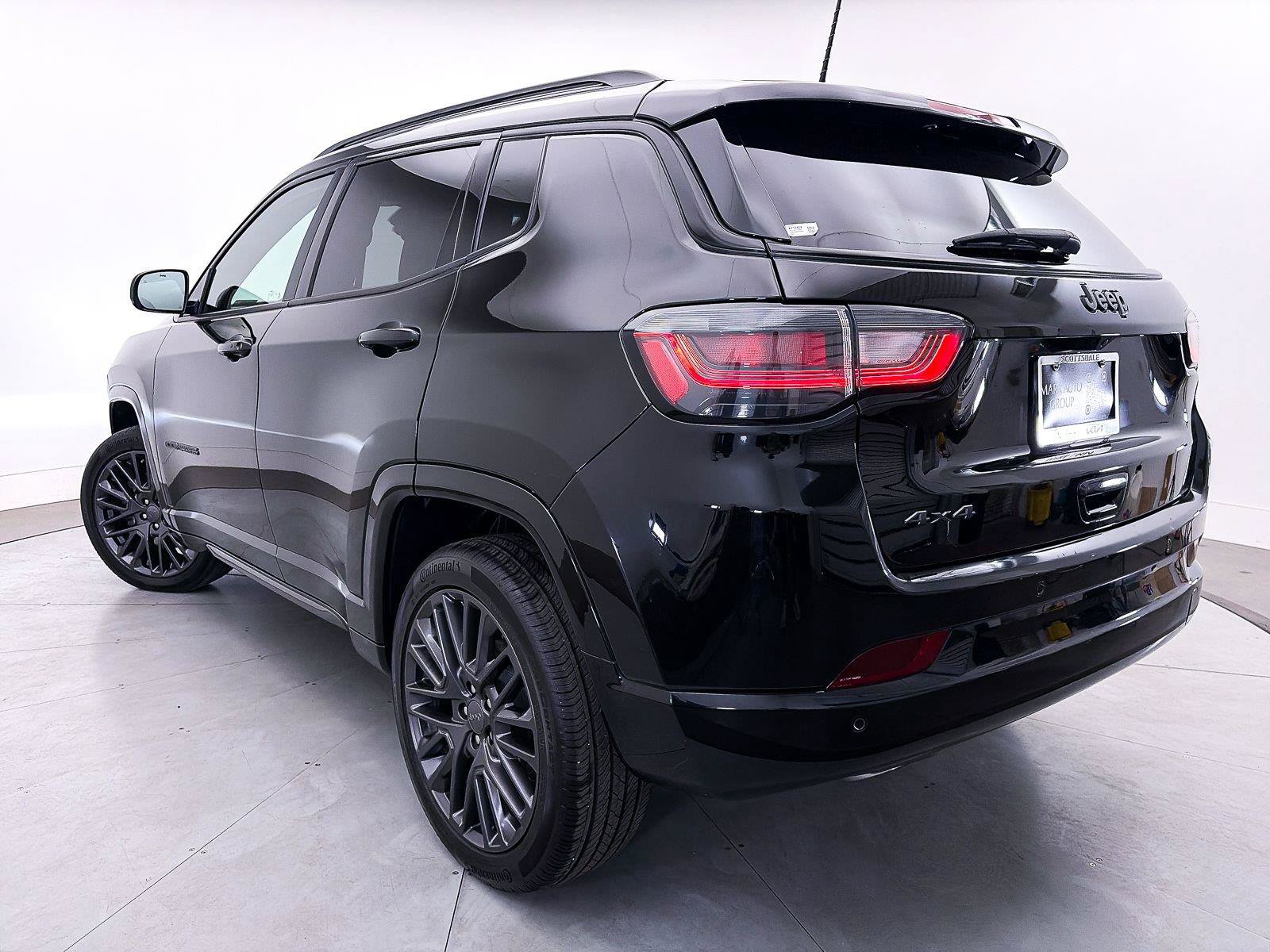 Used 2023 Jeep Compass High Altitude AWD/4WD image 2